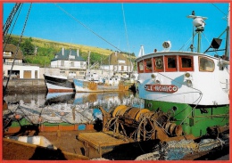 CPM 14 PORT-en-BESSIN Calvados - Le Port De Pêche (bateau "Le Nohic") ° éditions Dubray - Port-en-Bessin-Huppain