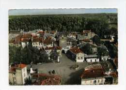 VERDUN SUR GARONNE . Place Du Faubourg. En Avion Au Dessus De .... Edit Lapie N° 16 Postée 1964 - Verdun Sur Garonne