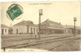 15 -  NEUSSARGUES - LA GARE Intérieure Avec Les Quais Et Les Rails     1922 -    Editeur BEGUIN ST GERAND - Stations - Zonder Treinen