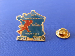 Pin´s Pétanque - 65è Championnats Dijon Aout 1991 - Sport Boules - Carte De France (PC51) - Bowls - Pétanque