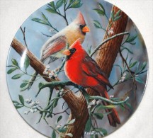 Birds, The Cardinal - KNOWLES Collectible PLATE By Kevin Daniel P51 - Sonstige & Ohne Zuordnung