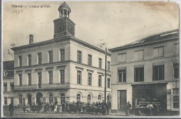 Ninove.   -   L´Eglise Paroissiale.   -  DRUKKERIJ!  -  (hoek Beschadigd) 1905 Naar  Etterbeek - Ninove