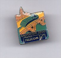 Rare Pin's Epoxy RADIOCOM 2000 / FRANCE-TELECOM Téléphonie Signé SAP 47 - France Telecom