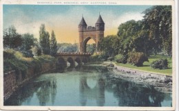 BUSHNELL PARK, MEMORIAL ARCH, HARTFORD, CONNECTICUT, Used Postcard [16880] - Hartford
