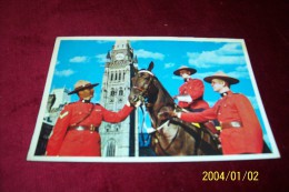 M 355 ° CANADA   AVEC PHILATELIE  ° THE ROYALE CANADIAN MOUNTED POLICE - Modern Cards