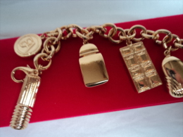 ELIZABETH ARDEN " RED DOOR" BRACELET  BRELOQUES + COFFRET VELOURS  SIGLE  SUPERBE !!VOIR &   LIRE !!! - Miniatures Femmes (avec Boite)