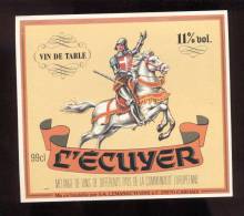 Etiquette De Vin De Table  -   L´Ecuyer  -  Le Manac´h  à Carhaix  (29)  -  Thème Chevalier - Cavalli