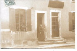 Maison De VERMENTON - CARTE PHOTO - Vermenton