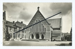 CPSM -  La Madeleine - L'Eglise N.D De Lourdes - La Madeleine