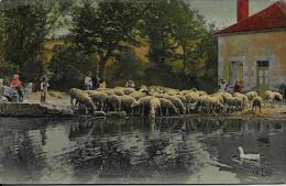 CPA Agriculture Ferme Paysans Culture La Vie Aux Champs écrite - Cultures