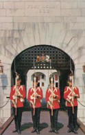 Canada Sentries Guarding The Drabridge And Main Gateway At Old Fort Henry Kingston Ontario - Kingston