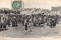 28...EURE ET LOIR....NOGENT LE ROTROU....LA PLACE DU CHAMP DE FOIRE. - Nogent Le Rotrou