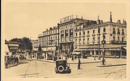 Toulouse - Avenue Et Carrefour Jean Jaurès - Théâtre Des Variétés, Café Albright - Edition Labouche - Toulouse