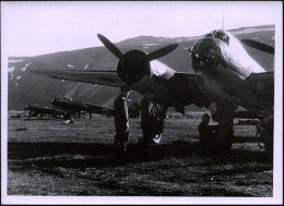 DEUTSCHES REICH 1941 (Juli) Orig. S/w.-Presse-Foto: Feldflughafen Banak, Sowjt. Tundra M. Junkers Ju 88 (Format 18... - Other & Unclassified