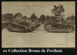 FRANKREICH 1918 Monochrome Foto-Ak.: CAMP De VALDAHON.. 2 Leichte Panzer Renault "Mosquito 17/18" (Edition Masson)... - Other & Unclassified