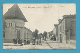 CPA 258 - Ecole De Filles Et Rue De Pontoise BEZONS 95 - Bezons