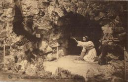 BELGIQUE - NAMUR - ASSESSE - CRUPET - Grottes De Saint Antoine à Crupet - St Antoine, Enfant Chassant Le Démon. - Assesse