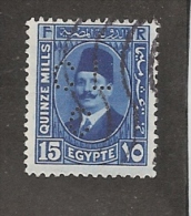 Perfin Perforé Firmenlochung Egypt Sg 160 CLC  Crédit Lyonnais Le Caire - Used Stamps