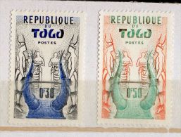 TOGO-----Lot De 2 Timbres Neufs  Sans Gomme - Togo (1960-...)