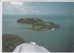 GUYANE - Iles Du Salut - Vue Aérienne De L'avion  ROYALE - Autres & Non Classés