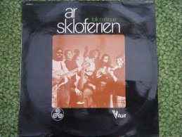 Ar Skloferien - World Music