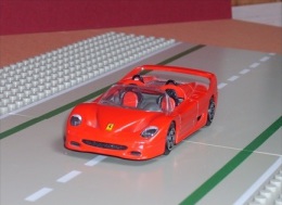 FERRARI F50 Rouge - échelle 1/43ème - Burago