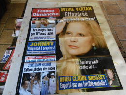 AFFICHE FRANCE DIMANCHE SYLVIE VARTAN REGARDEZ MES VENTES ! J´EN AI D´AUTRES - Magazines & Catalogs