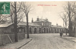 14 - MEZIDON Calvados - La Gare - Vue Extérieure - Autres & Non Classés