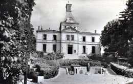 L'hôtel De Ville En 1957 - Saint-Jean-de-Bournay