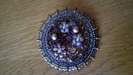 PEN 01 ) BROCHE PENDENTIF ARTISANALE ( DES ILES ? ) DIAMETRE  52 Mm ENVIRON - 22grs - Pendentifs