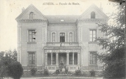 Auneuil - Façade Du Musée Boulenger - Enfants Sur Les Marches - Phototypie C. Jeangette - Auneuil