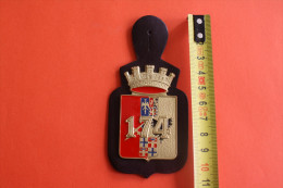 174 é ROYAL BRITISH ARMY AWARD A MEDAL TO MILITARY BADGE VIRGIN MÉDAILLE INSIGNE MILITAIRE PUCELLE - Grande-Bretagne