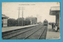 CPA 12 - Chemin De Fer Arrivée Du Train En Gare LES ESSARTS LE ROI 78 - Les Essarts Le Roi