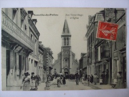 24/03/16 -  86 -  NEUVILLE DE POITOU   -  RUE VICTOR HUGO ET EGLISE  - - Neuville En Poitou