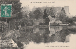 LA FERTE-MILLON   AISNE 02   CPA   LE  MAIL . - Andere & Zonder Classificatie