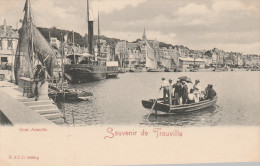 TROUVILLE  CALVADOS  14      CPA  SOUVENIR DE  TROUVILLE   QUAI JOINVILLE - Trouville