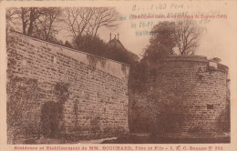 BEAUNE    COTE D'OR   21  CPA ENCEINTE ET BASTION DU CHATEAU DE BEAUNE RESIDENCE ETS BOUCHARD - Beaune