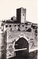 134 POSTAL DE ZAMORA DE LA CATEDRAL DESDE EL CASTILLO DEL AÑO 1962 (EDICIONES ARRIBAS) - Zamora