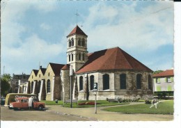 95 - DEUIL  LA  BARRE - L' Eglise Notre Dame ( Vieilles Voitures ) - Deuil La Barre