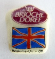 FEVE PERSONALISEE PERSO MAURIN DRAPEAUX EUROPEENS - BRIOCHE DOREE - DRAPEAU DU ROYAUME UNI - Landen