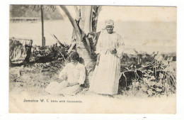 WEST  INDIES  /  JAMAICA  ( île De La JAMAÏQUE ) /  GIRLS  WITH  COCONUTS  /  CPA PRECURSEUR - Jamaica