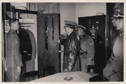 39983- HITLER AT MEETING WITH OFFICERS, PICTURE CARD, HISTORY, ALBUM NR 15, IMAGE NR 188, GROUP 64 - Histoire