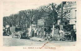 77 ...SEINE ET MARNE....ESBLY....PLACE DU MARCHE....voiture - Esbly