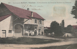 VEZELOIS   TERRITOIRE DE BELFORT  90  CPA COLORISEE  EMBRANCHEMENT DES ROUTES DE NOVILLARS ET ESCHENES CH - Sonstige & Ohne Zuordnung