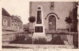V2465 Cpa 87 Mailhac Sur Benaize - Le Monument Aux Morts, Entrée De L'Eglise - Zonder Classificatie