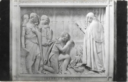 Chartreuse D'Auray, Bas-relief, Intérieur De La Chapelle Funéraire, Lot De 2 Cartes Non Circulées: Madame Et Monseigneur - Sculture