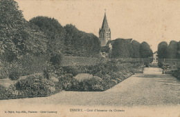 ENNERY - Cour D'Honneur Du Château - Ennery