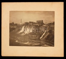 Cca 1900 India, 'Niagara Gyárak' Felirattal, Fotó Kartonra Kasírozva, 9x11cm Cca 1900 India, ... - Other & Unclassified