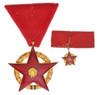 1957. 'Vörös Csillag Érdemrend' Aranyozott, Zománcozott Bronz Kitüntetés... - Unclassified