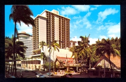 Kalakaua Avenue / Postcard Not Circulated - Honolulu